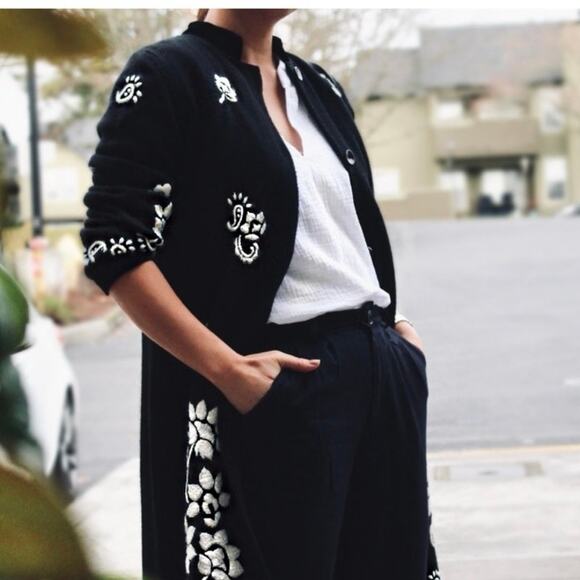 Vintage Josephine Chaus Cardigan Jacket L Black Long Embroidered Velvet Trim - Picture 16 of 16